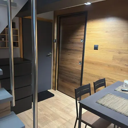 Casa Raffaelo Apartment *